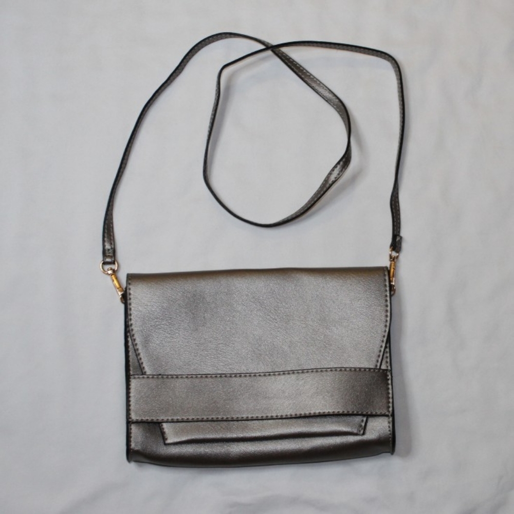 Summer & Rose Metallic Crossbody Bag